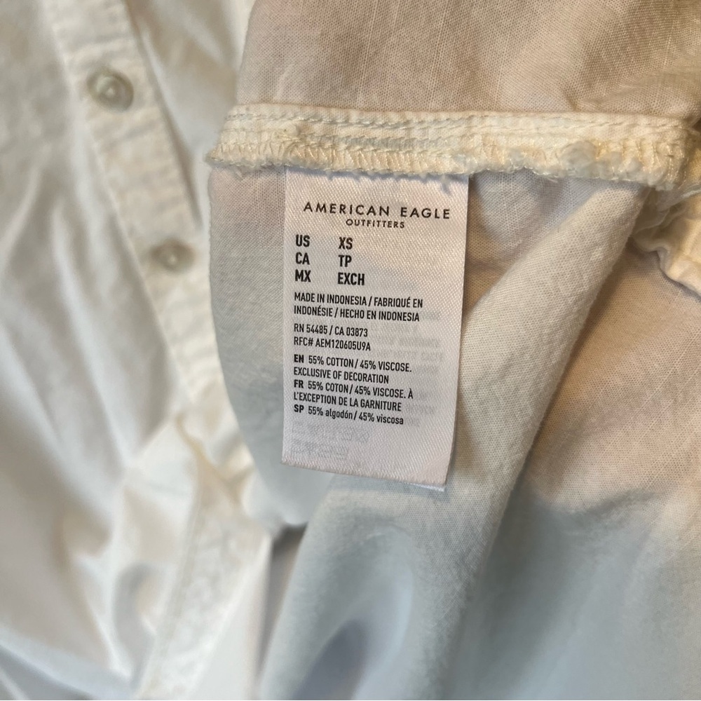 American Eagle XS Oversized button up boyfriend shirt White Long sleeve top - Picture 6 of 7